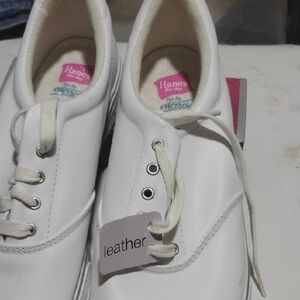 Hanes White Sneakers Classic Leather Sz 11